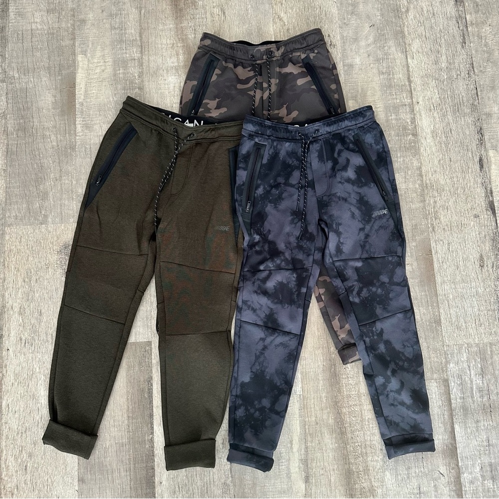 American Eagle Men’s Joggers (3 pairs)